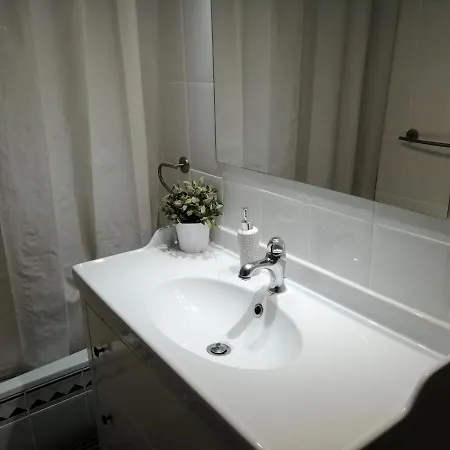 Apartamento En Primera Linea De Playa Salinas