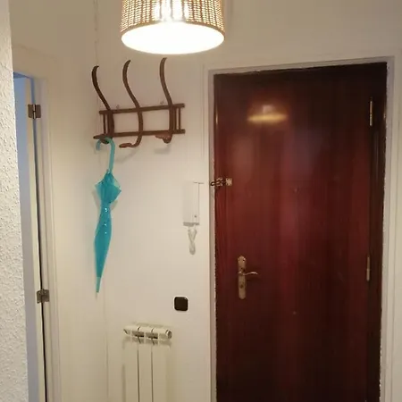 Apartamento En Primera Linea De Playa Salinas Salinas (Castrillon)